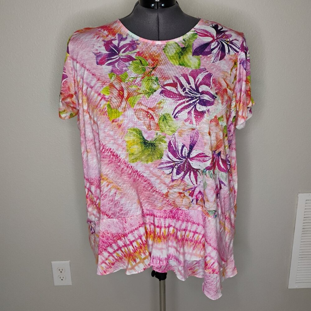 Time and Tru Plus Size 3XL Floral Pullover Top Rhinestone Accents Lightweight